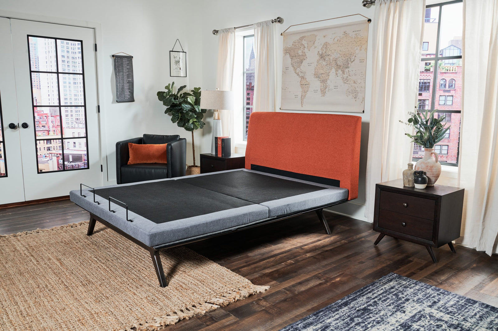 Room Shot Straight Smartflex 300 Adjustable Base